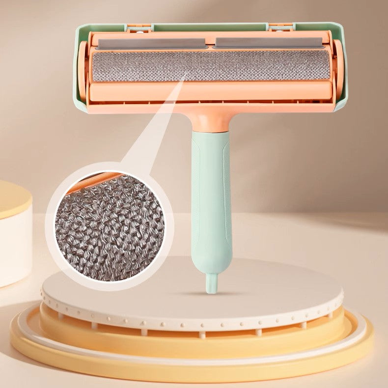Dr. Milou Milou & Lumi reusable pet lint roller with handle and sticky sheets for removing pet hair from clothing and furniture.