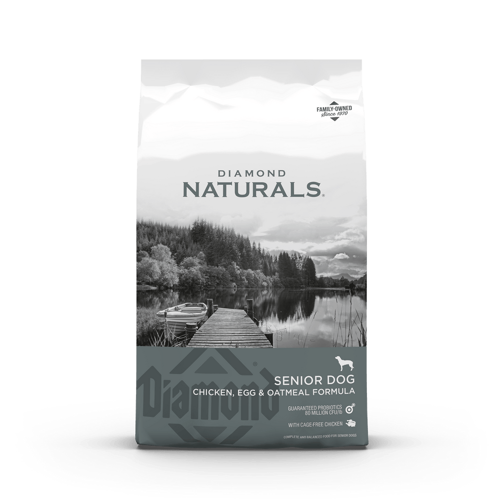 Dry dog food bag by The Family Pet, Diamond Naturals Senior Chicken, Egg, and Oatmeal formula in an 18lb package.